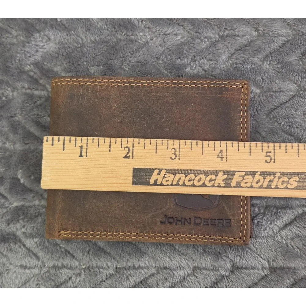 John Deere Men's Brown Leather Wallet Credit Card Holder
